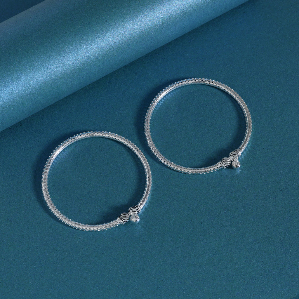 Silver Color Oxidised Kada Anklets (ANK1176SLV)