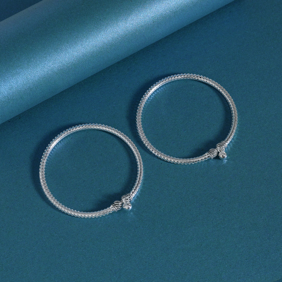 Silver Color Oxidised Kada Anklets (ANK1176SLV)