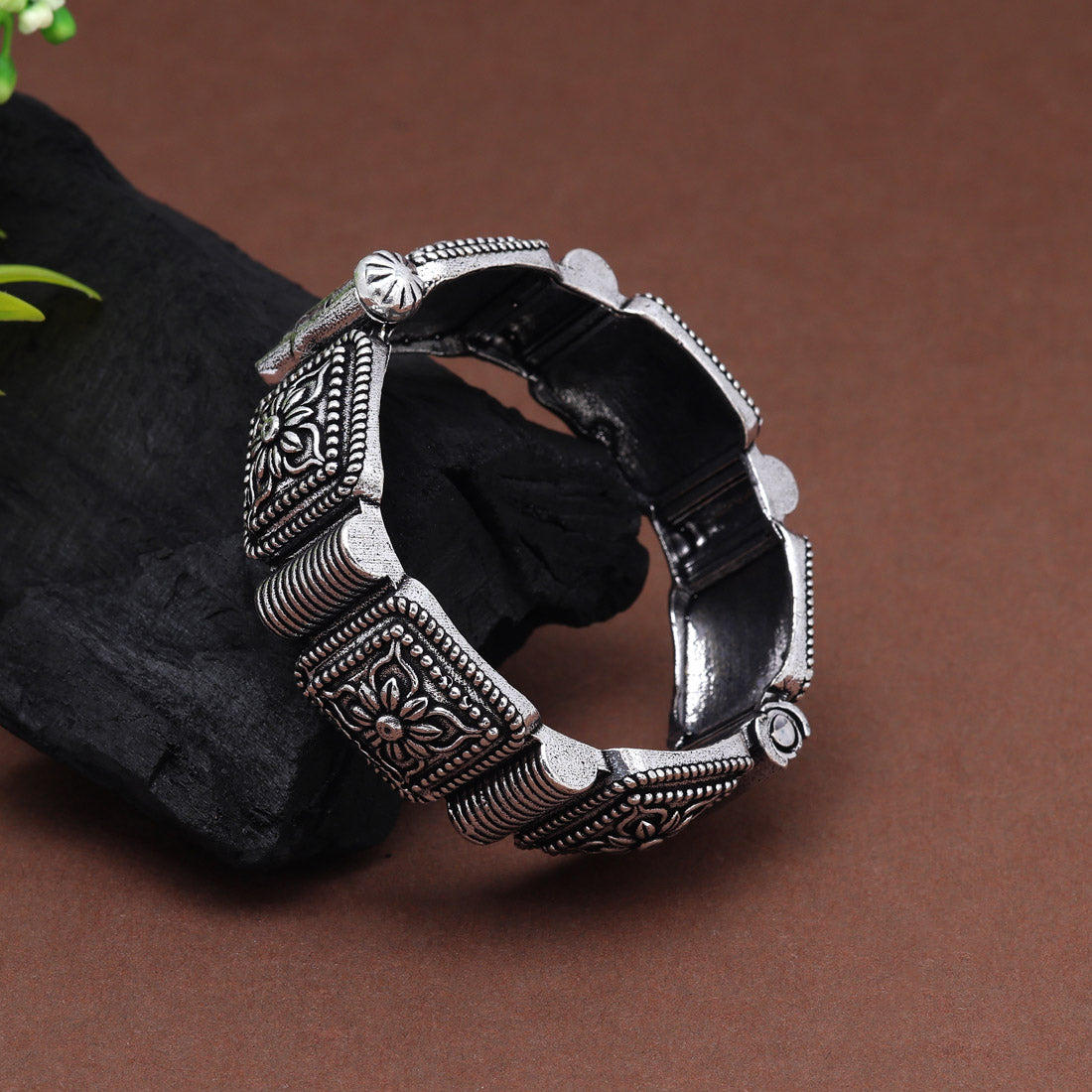 Silver Color Openable Oxidised Bracelet (GSB342SLV)