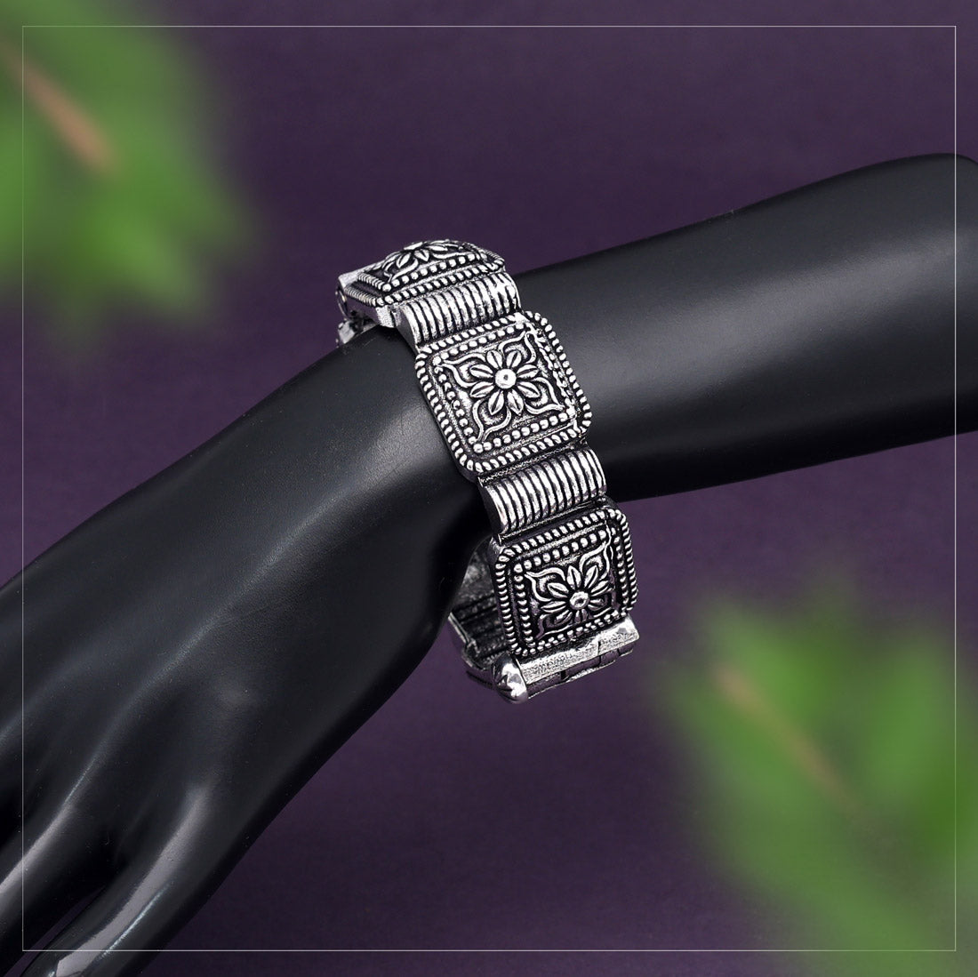 Silver Color Openable Oxidised Bracelet (GSB342SLV)