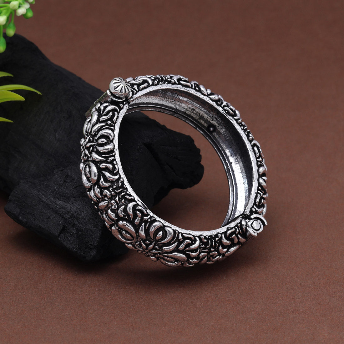 Silver Color Openable  Oxidised Bracelet (GSB345SLV)
