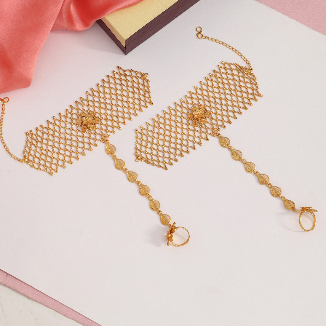 Gold Plated Hathphool (HF168GLD)