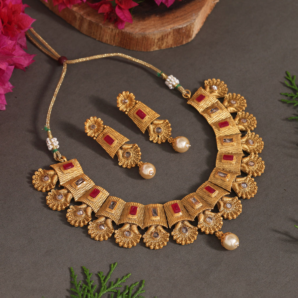 Rani Color Matte Gold Rajwadi Temple Necklace Set